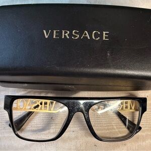 BRAND NEW GIANNI VERSACE GLASSES!  GOLDEN EMBLEM ON THE TEMPLES (VERSACE)